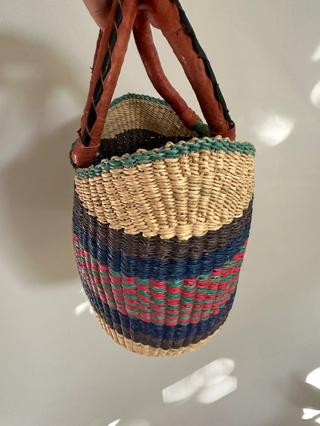 Handwoven Small Straw Basket / bag with Leather Handles - photo 2