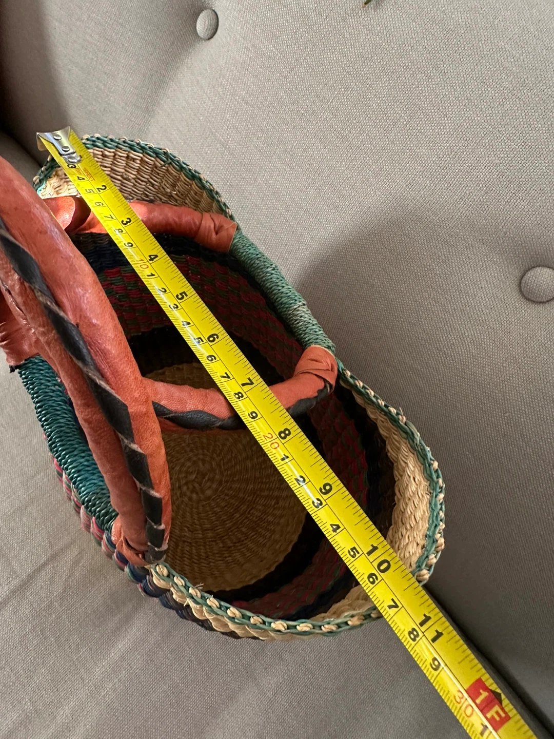 Handwoven Small Straw Basket / bag with Leather Handles - photo 5