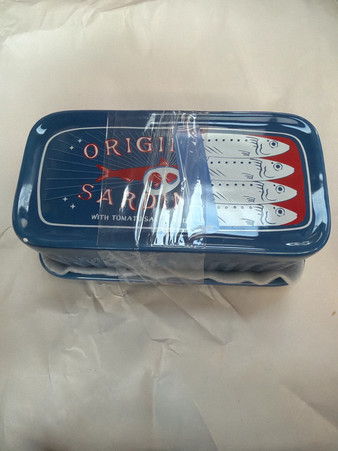 Blue Sardine Tin Butter Dish with Salt & Pepper Shakers - photo 3