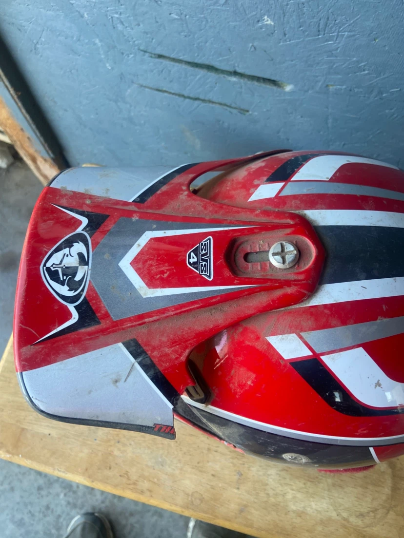 Thor Motocross Helmet - photo 5