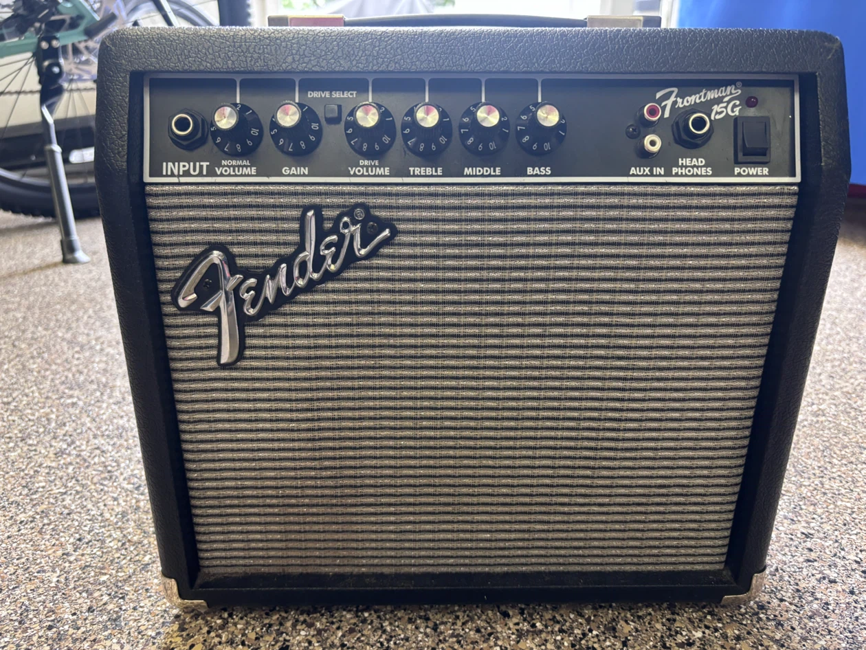 Fender Frontman 15G Guitar Amp