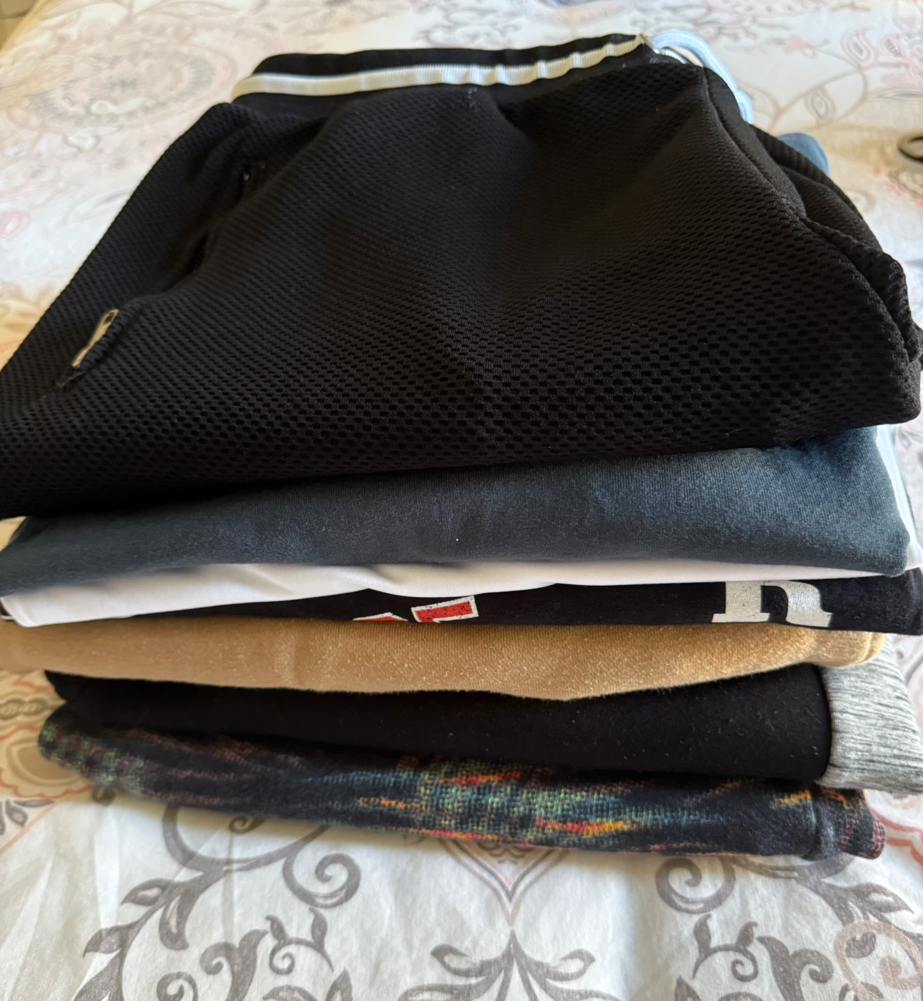 Mens clothing bundle large/xlarge