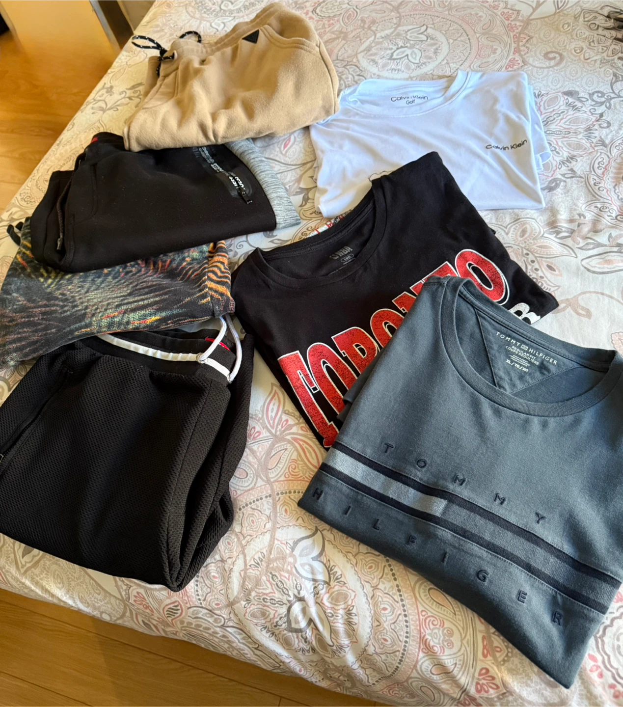 Mens clothing bundle large/xlarge - photo 2