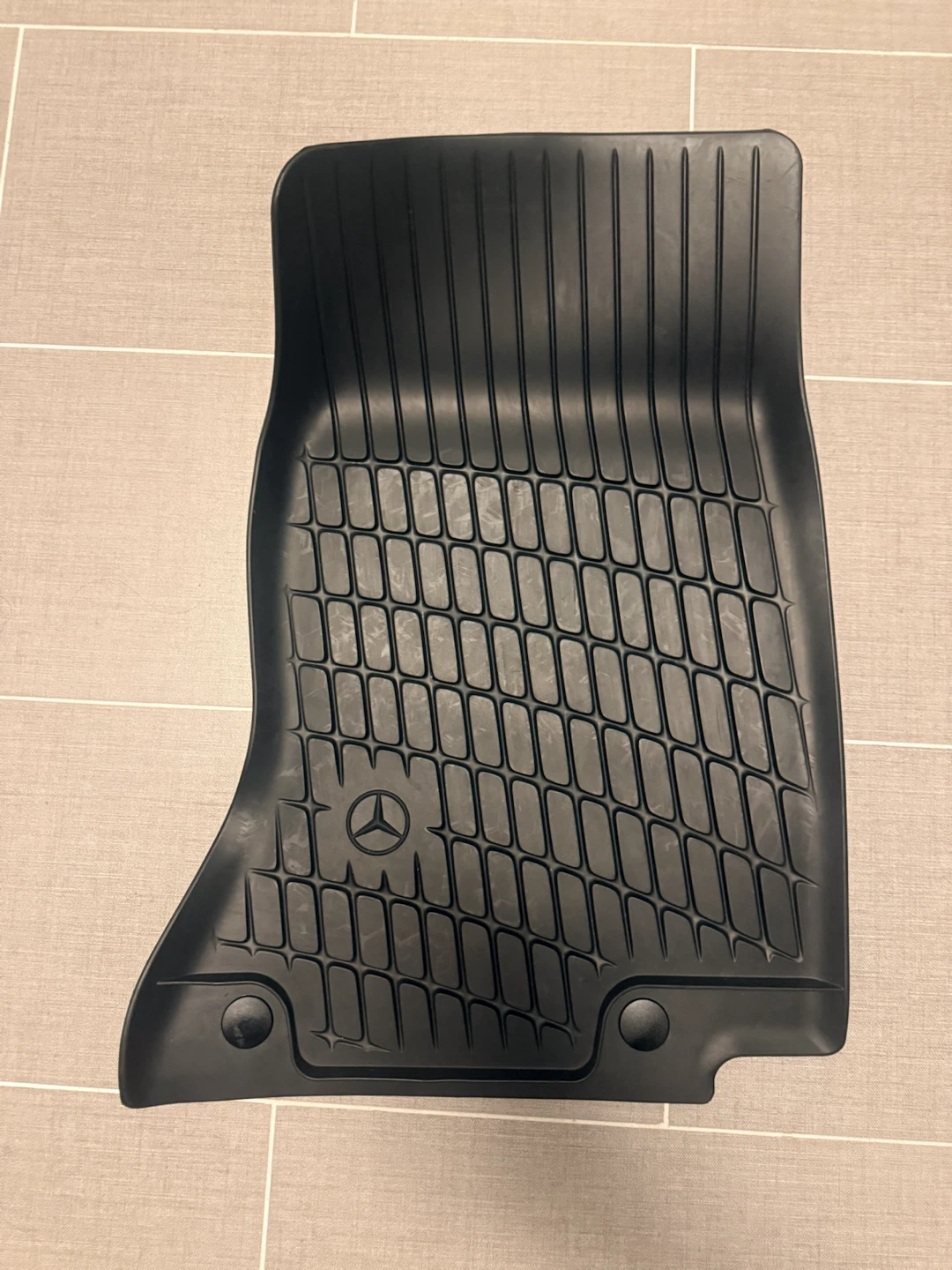 Mercedes-Benz C300 C43 C63 W206 OEM All-Weather Floor Mats Set - photo 4