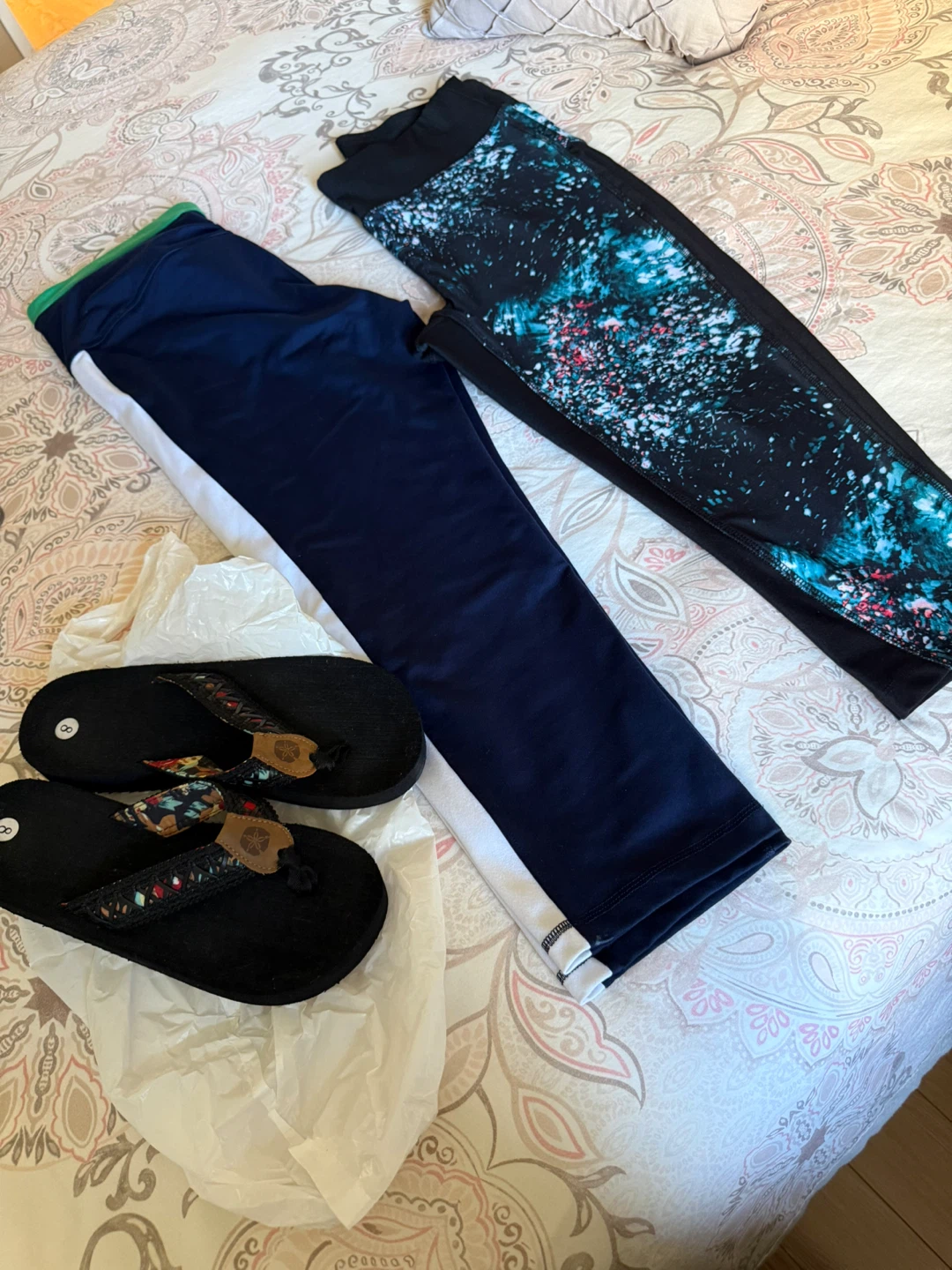 Women clothing bundle. 11 items. size Medium - photo 2