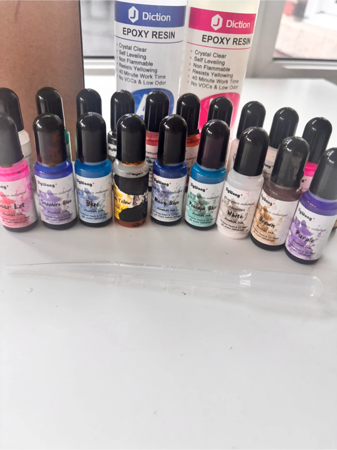 Diction Epoxy Resin with 18 Alcohol Inks - photo 3