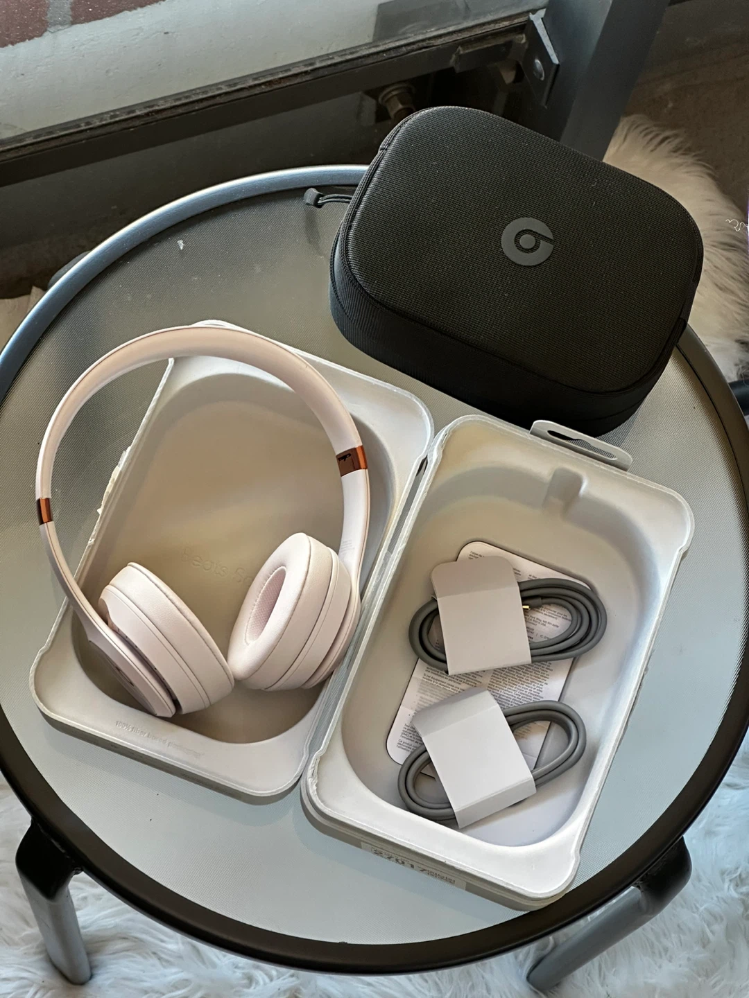 Beats Solo 4 Headphones (Cloud Pink) — BRAND NEW - photo 2