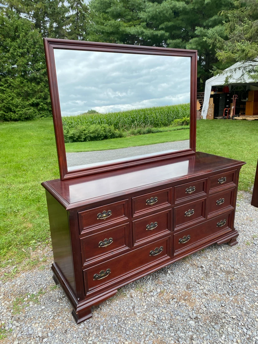 Vinatge Gibbard Solid Mahogany Dresser with Mirror (CAN DELIVER) - photo 3