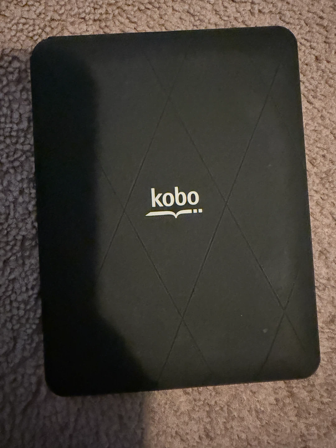 Kobo Mini eReader with Black Leather Pouch - photo 2
