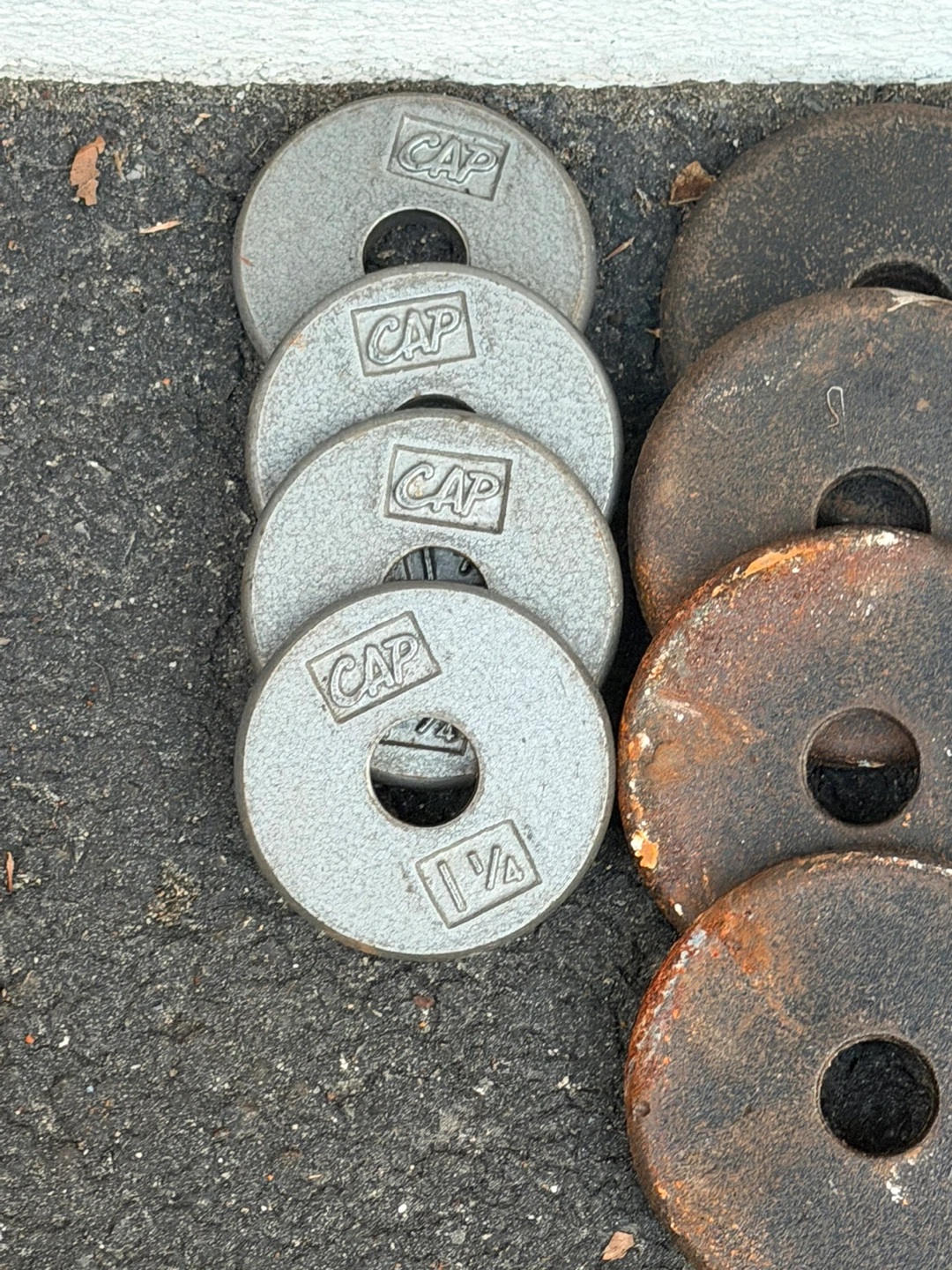 Weider & CAP Weight Plates Set with Dumbbell Bars - photo 5