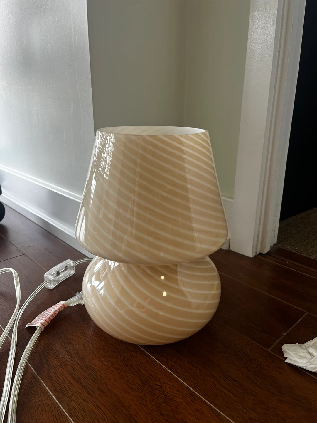 Mushroom Glass Table Lamp