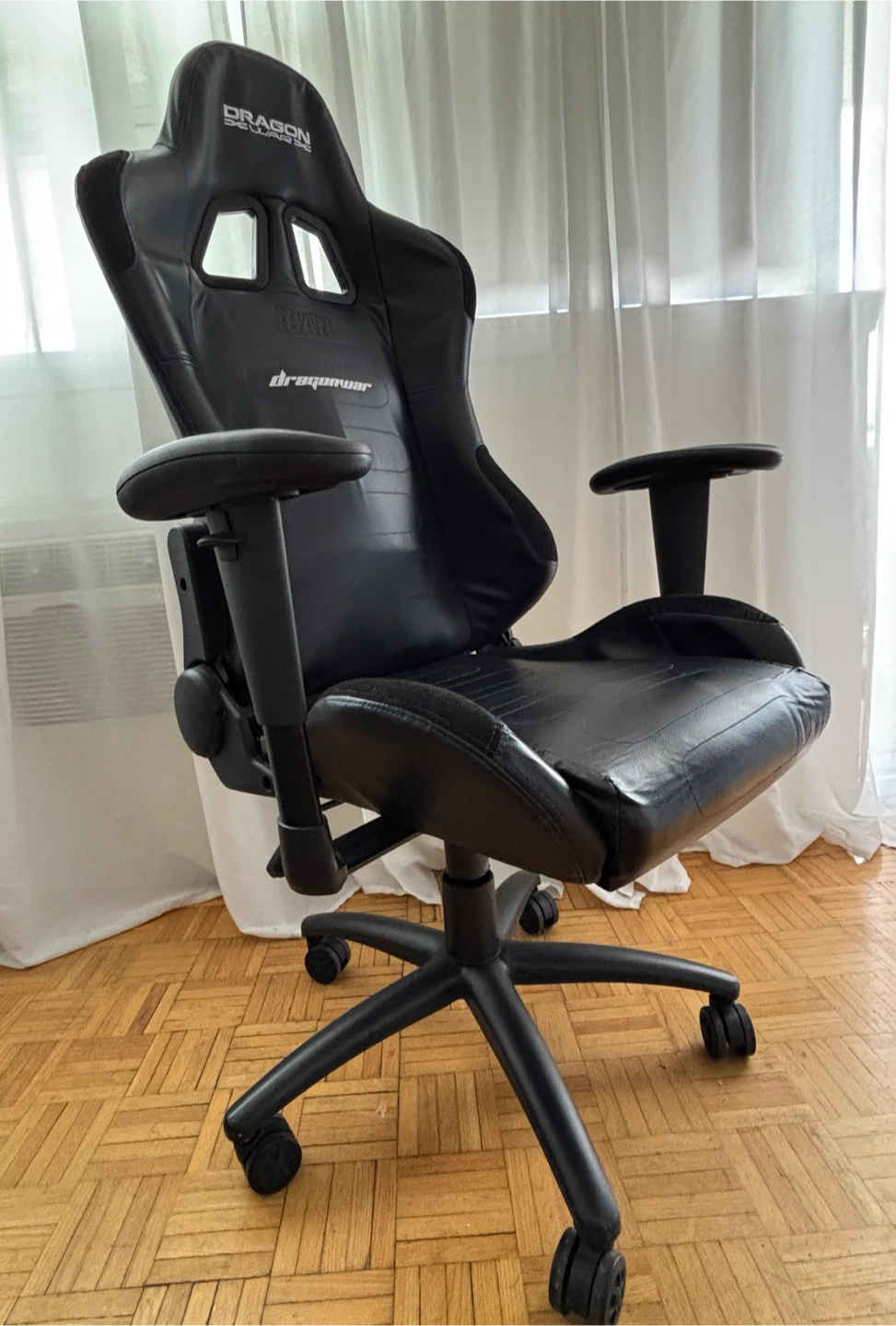 Dragonpower Gaming Chair