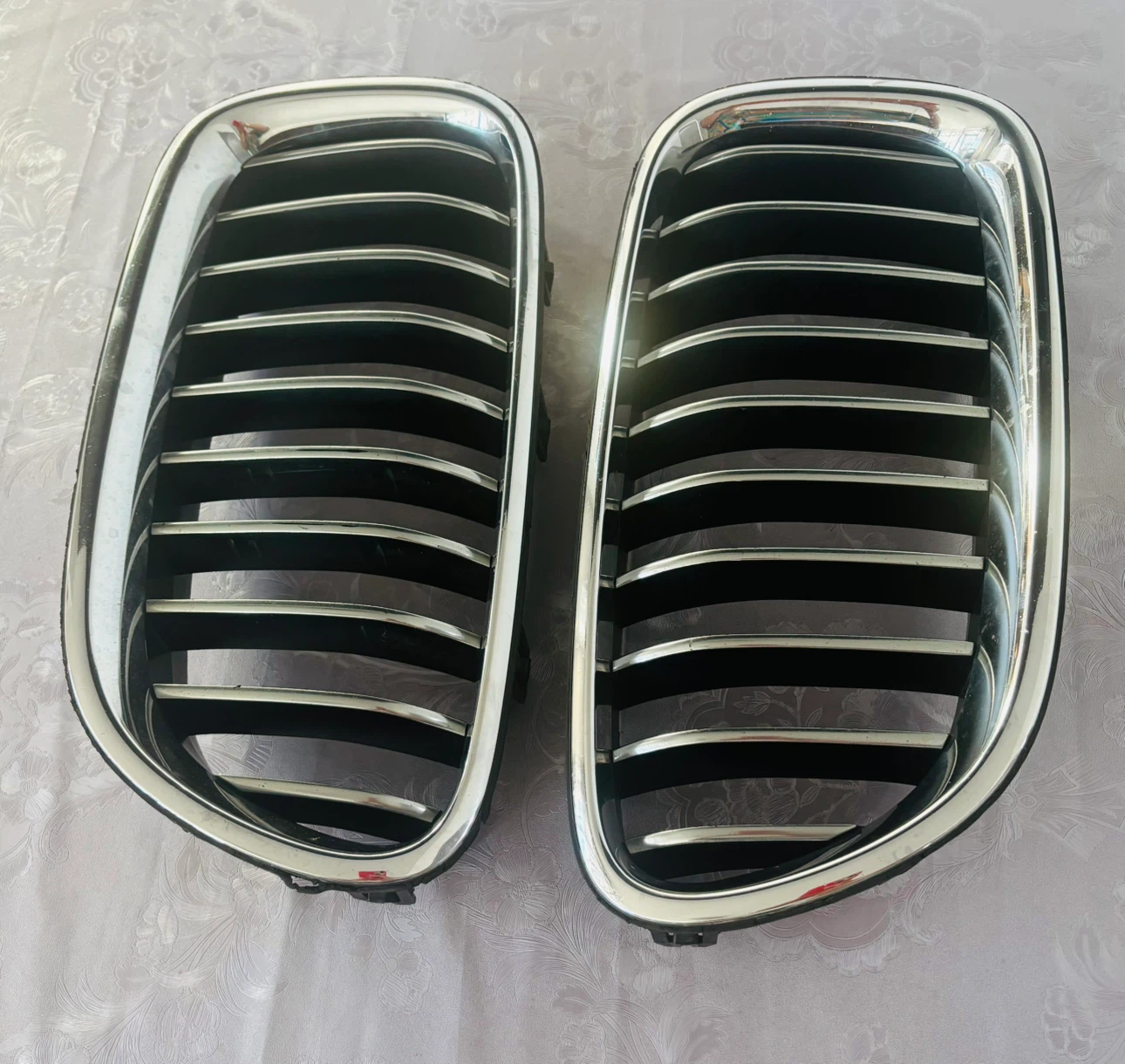 BMW Kidney Grilles Pair
