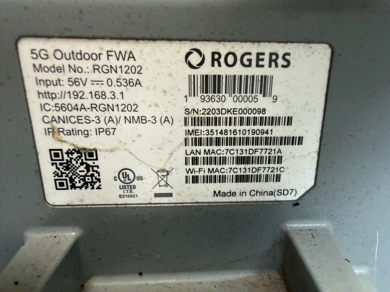 Rogers 5G Outdoor FWA RGN1202 - photo 4