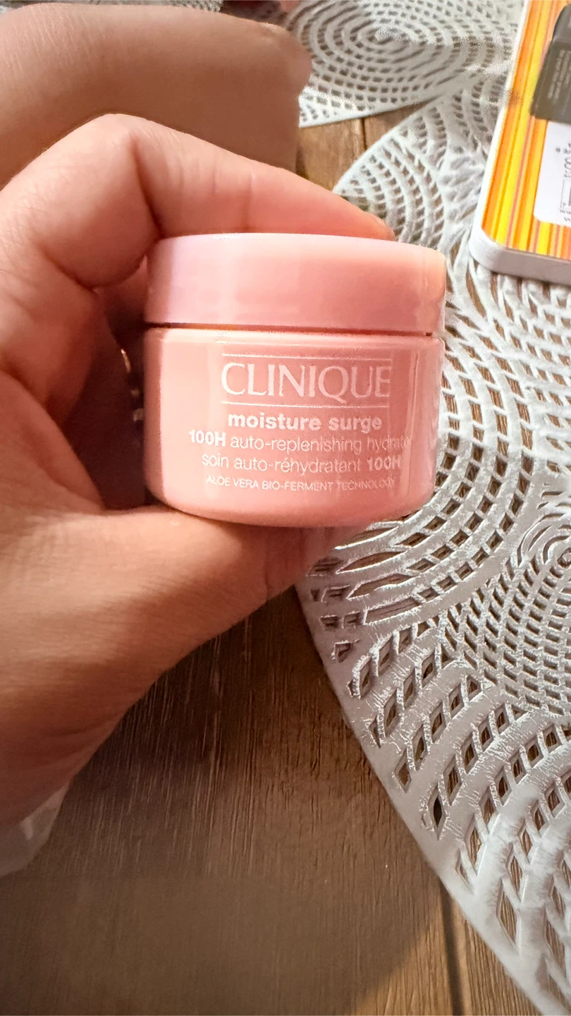 Clinique Moisture Surge Set - photo 2