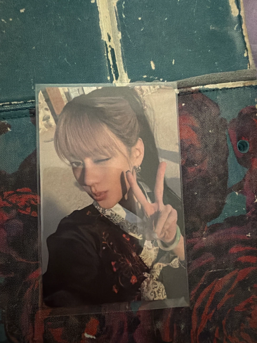 Katseye's Viewfinder Megan Photocard