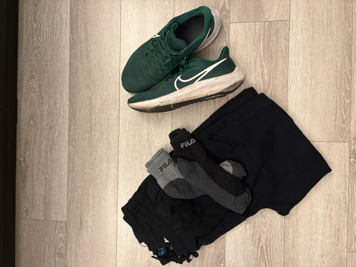 Shoes + Pants + socks - photo 4