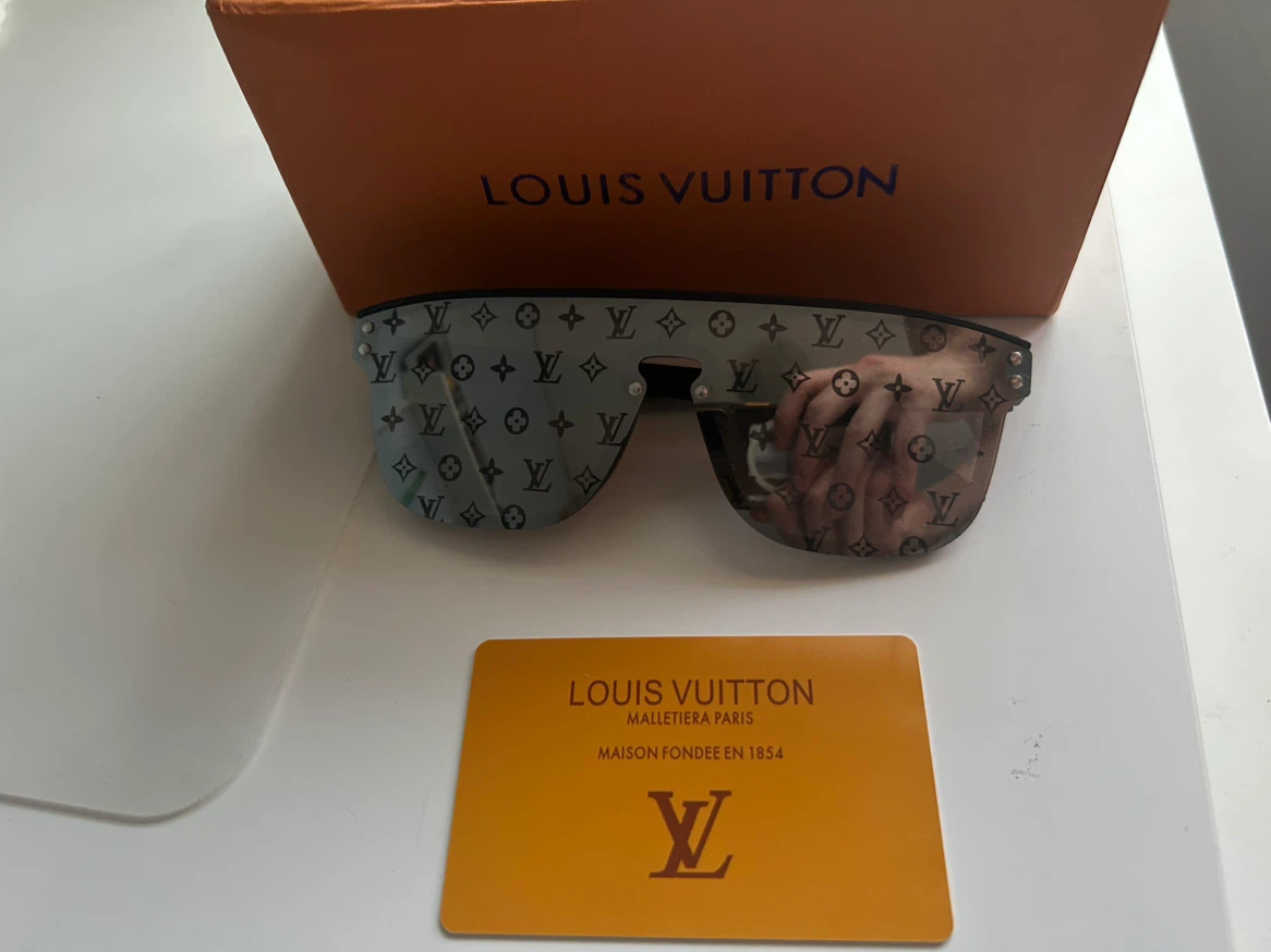 SUNGLASSES - photo 2
