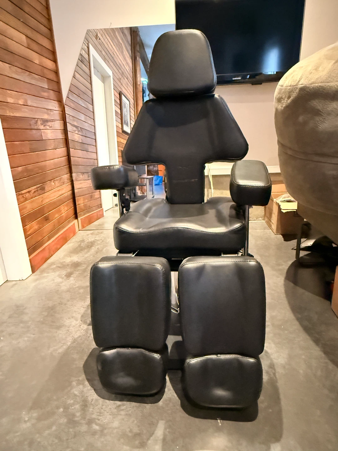 Brand New Tattoo Chair / Tattoo Bed - photo 5