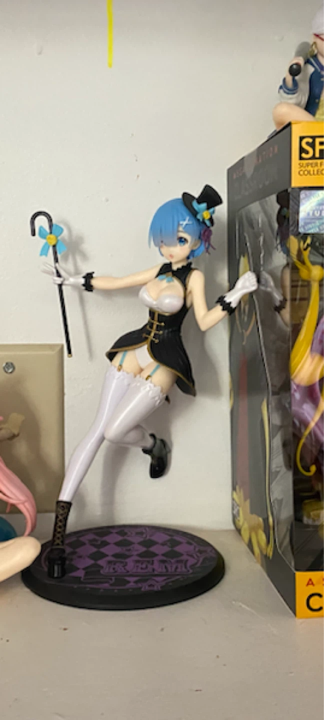 Re:Zero Rem Figure magician
