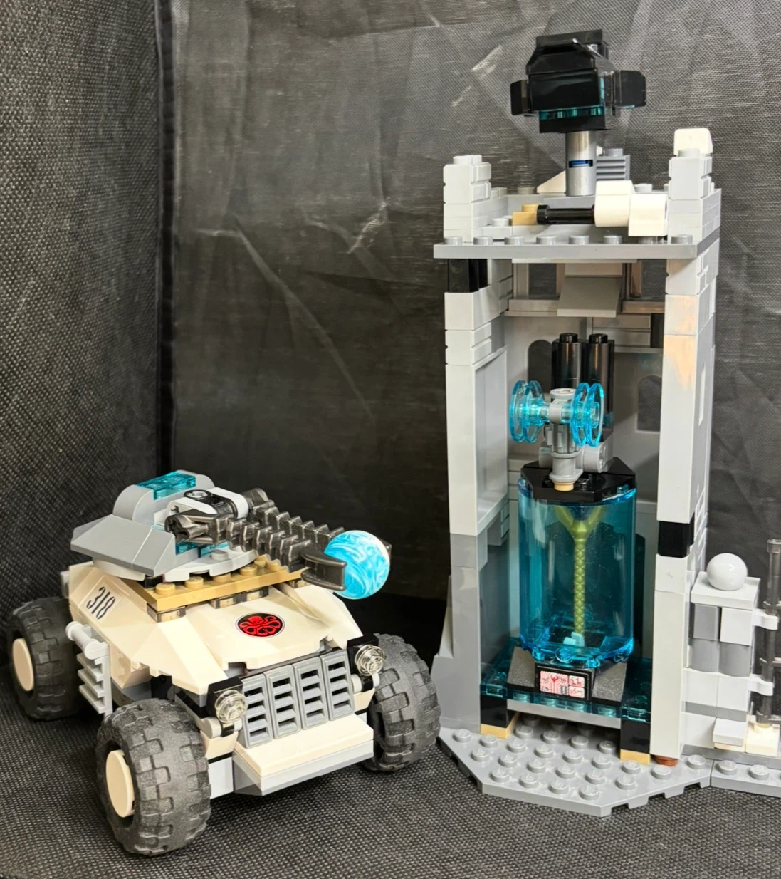 LEGO - Marvel - Age of Ultron The Hydra Fortress Smash 99% comp - photo 5