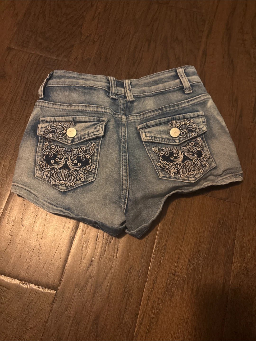 Hollister White High-Neck Tank Top & Denim Shorts Bundle - photo 4