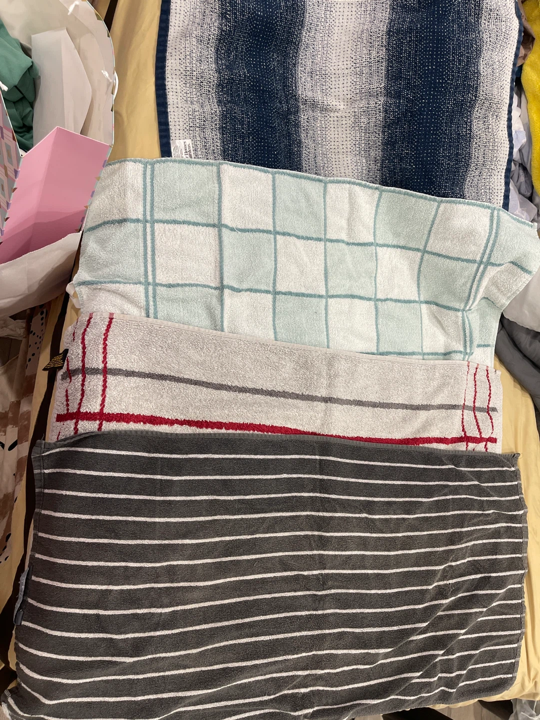 Set of 4 Kitchen Towels