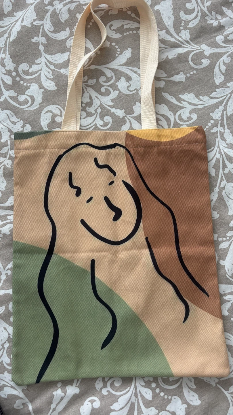 Tote bag