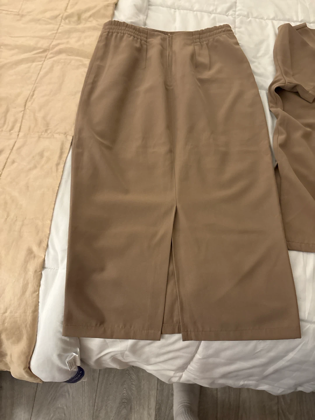 Fall Beige Two-Piece Skirt Suit Set - photo 3