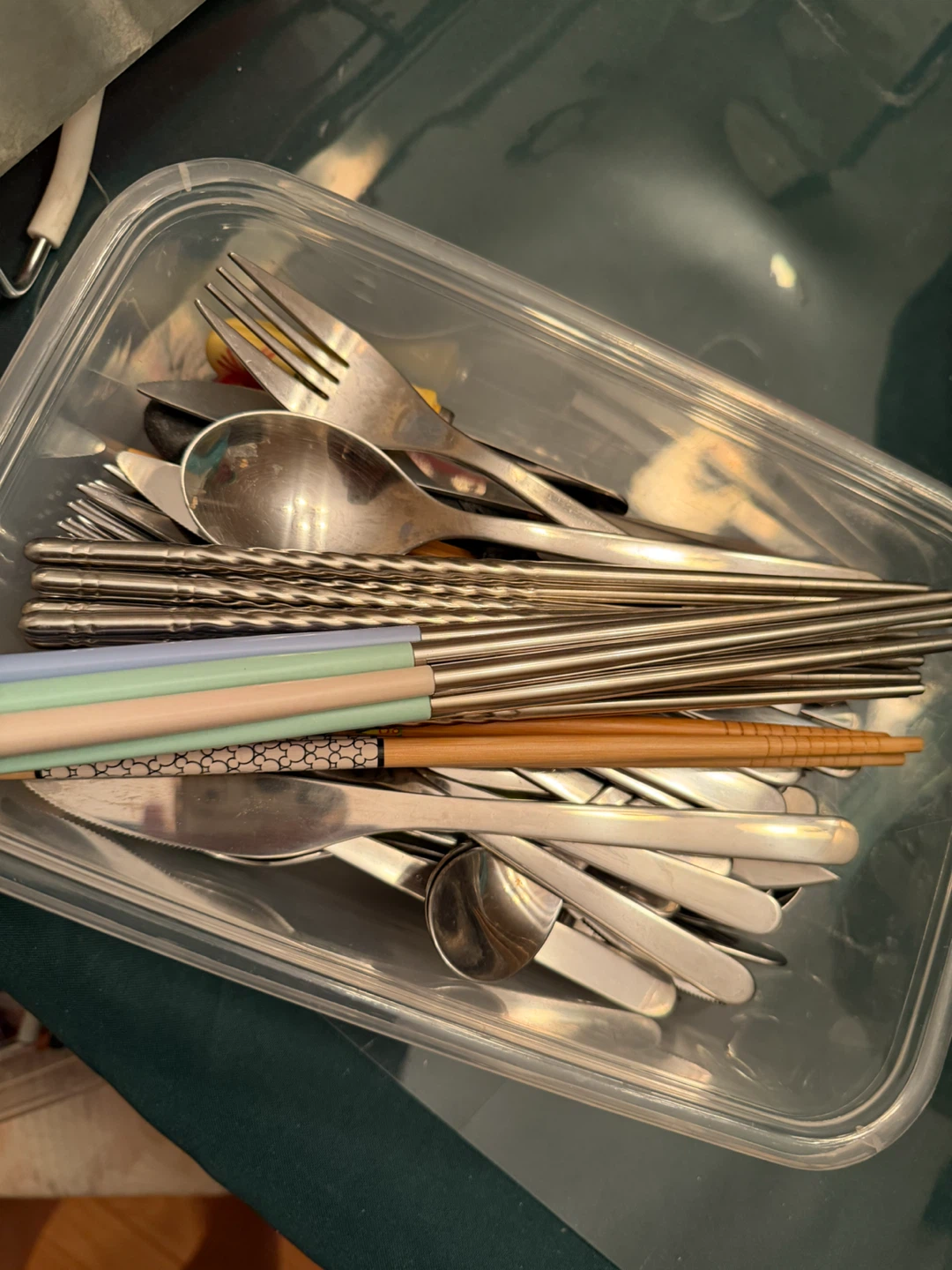 Hello Kitty and Friends Storage Containers with Cutlery Set - photo 2