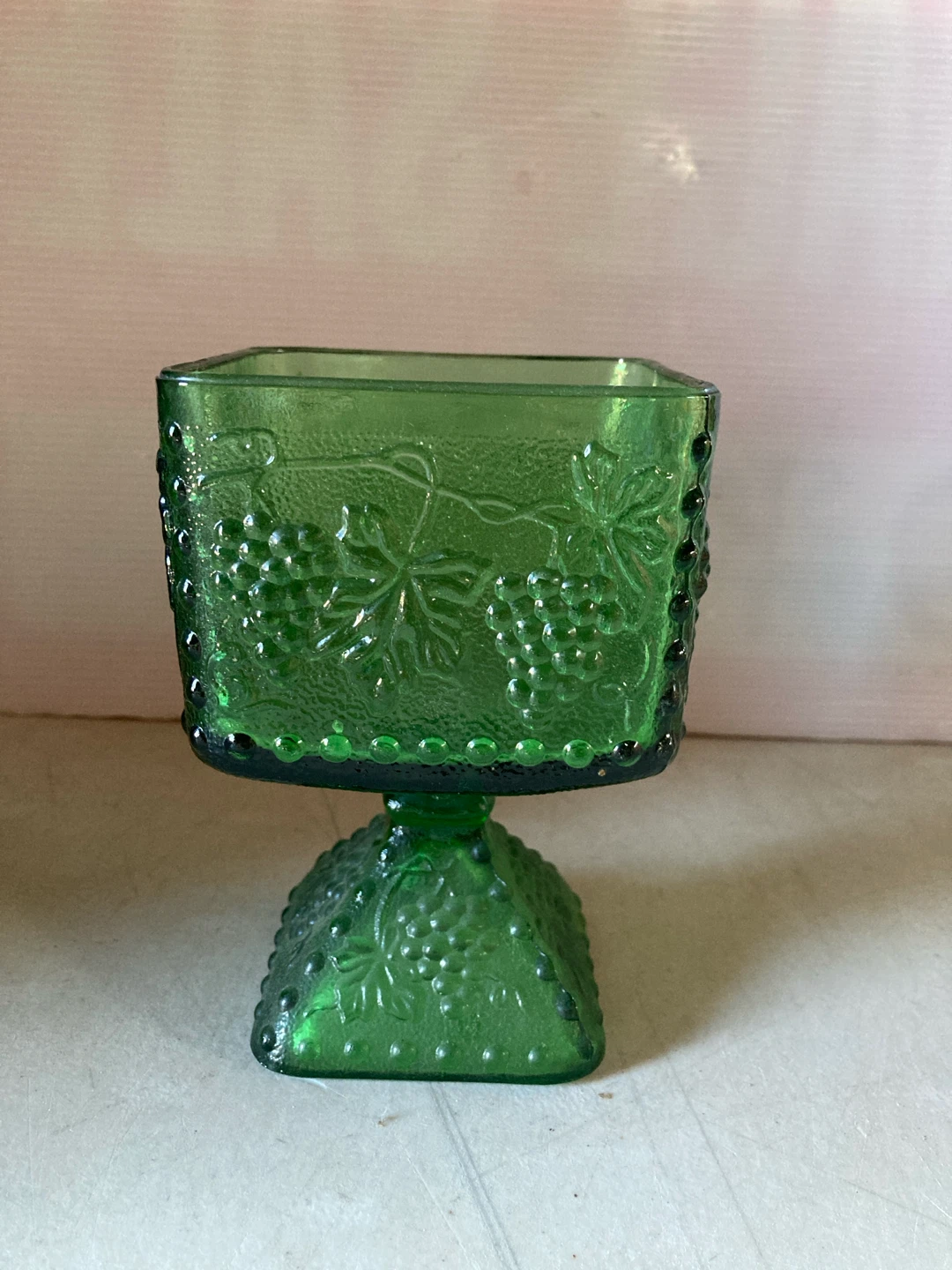 Vintage Indiana Glass Harvest Glass design