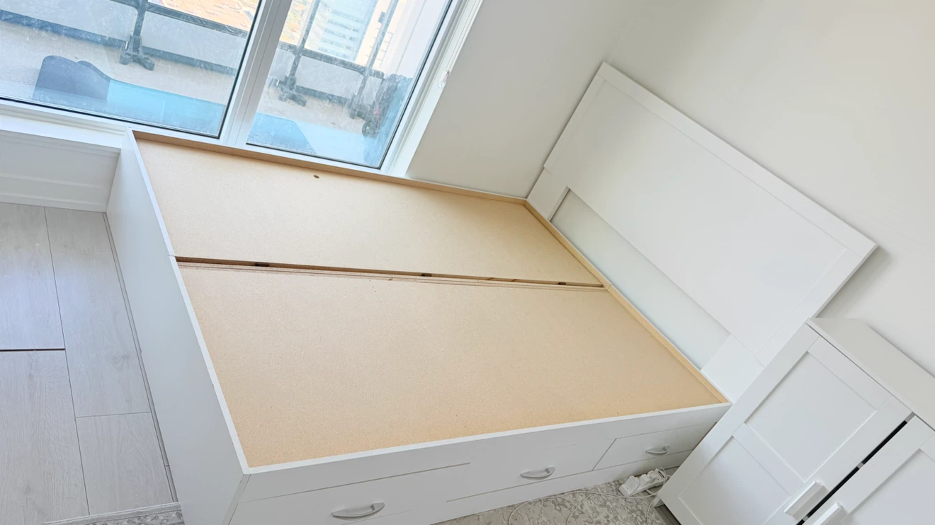 White Queen Bed Frame with Storage Drawers - photo 3
