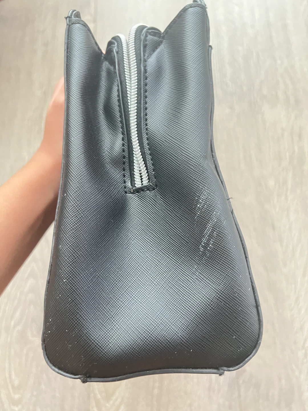 Black Kenneth Cole handbag - photo 4