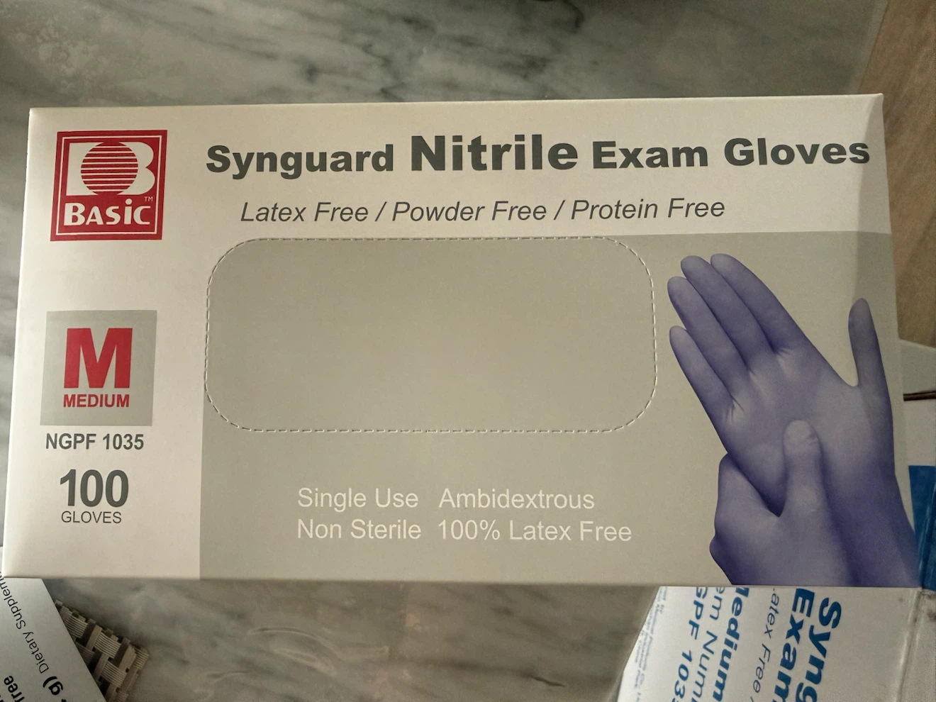 Synguard Nitrile Exam Gloves - M Size