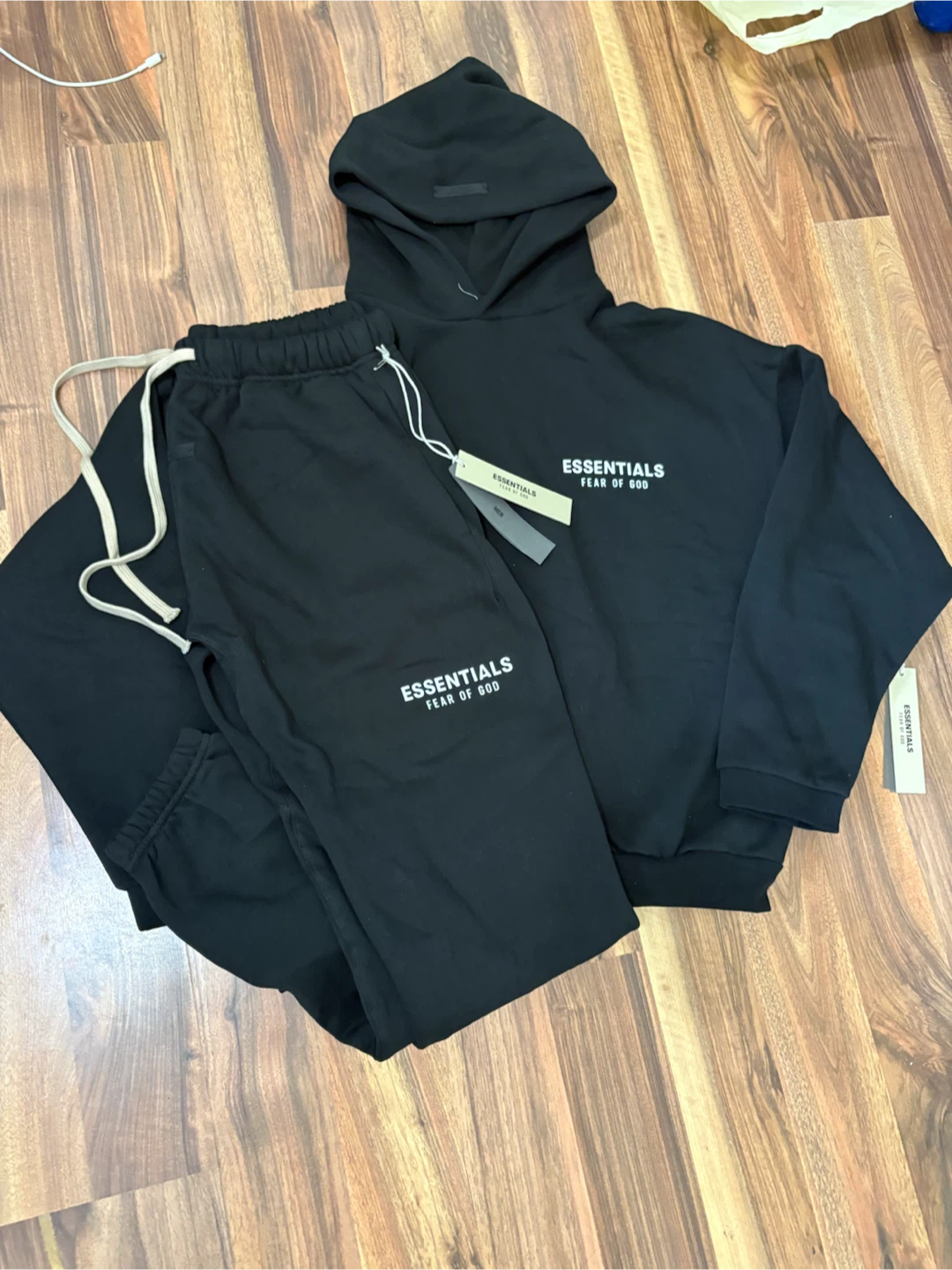 Essentials Fear of God Black Hoodie and Sweatpants Set - photo 4