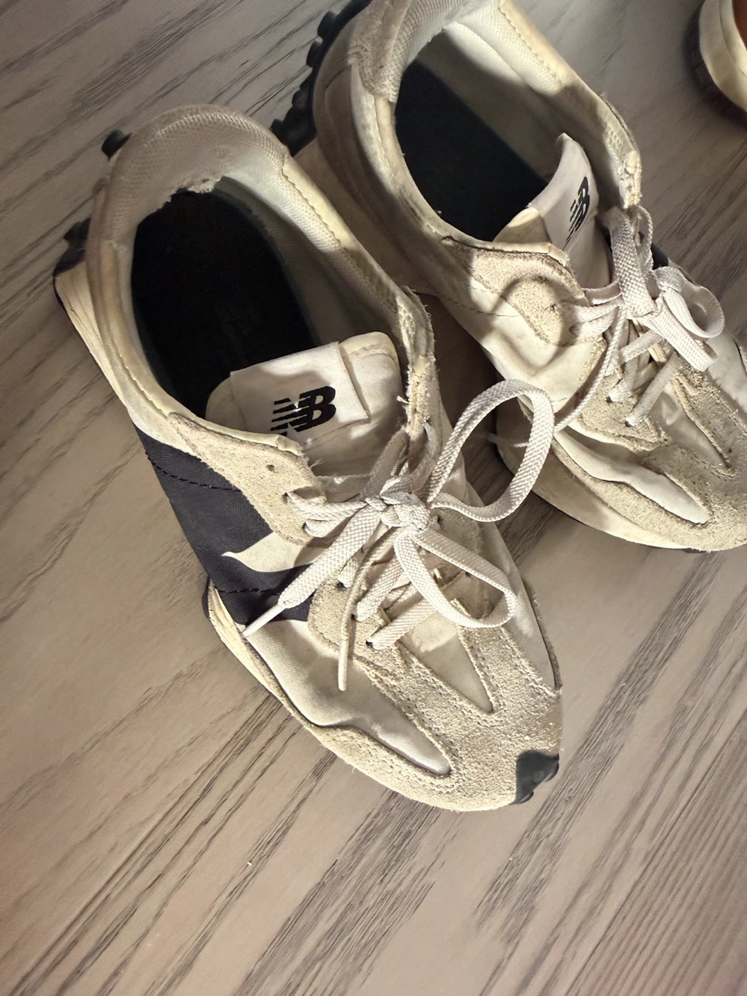 New Balance 327 Sneakers - photo 2