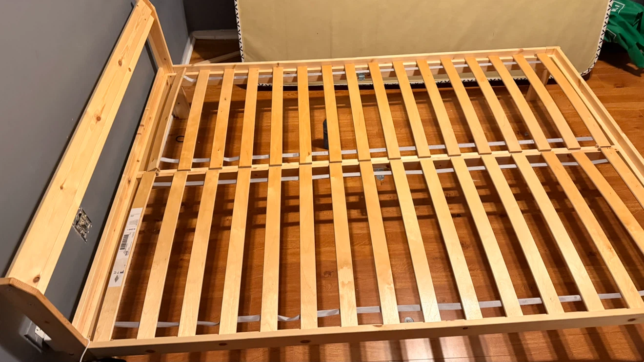 Bed frame - photo 2