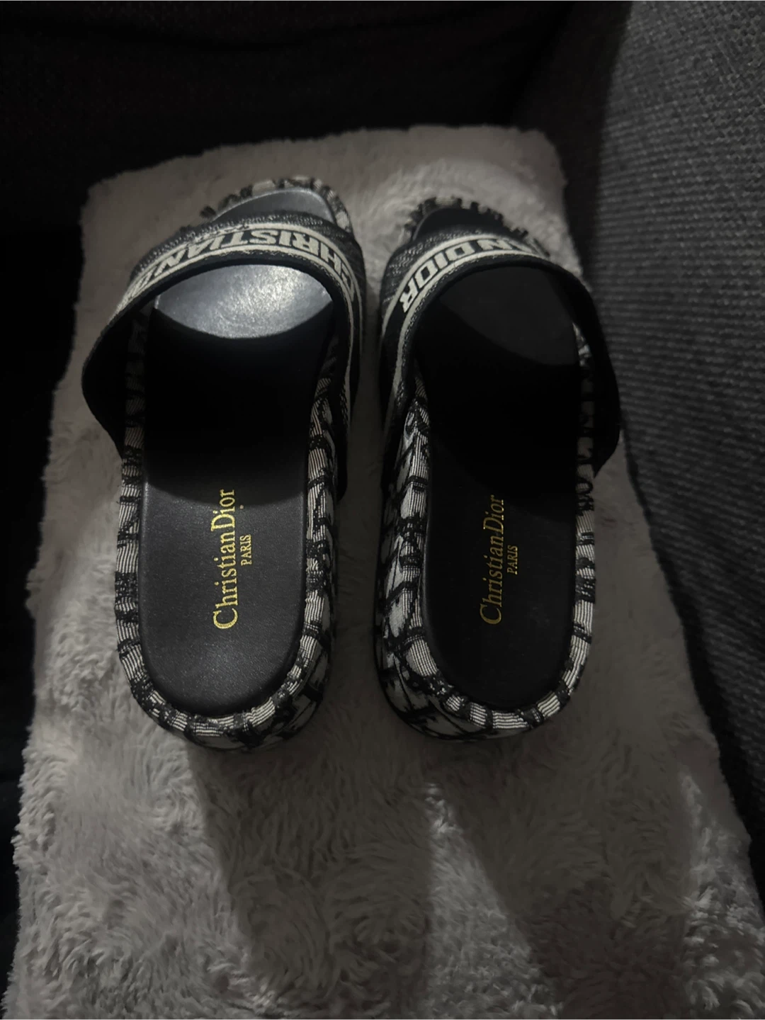 Christian Dior Paris Slides - Size 40 - photo 2