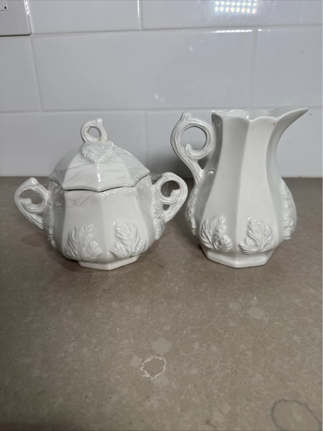 RED CLIFF White Ironstone Grape Creamer and Sugar Bowl & Lid - photo 5