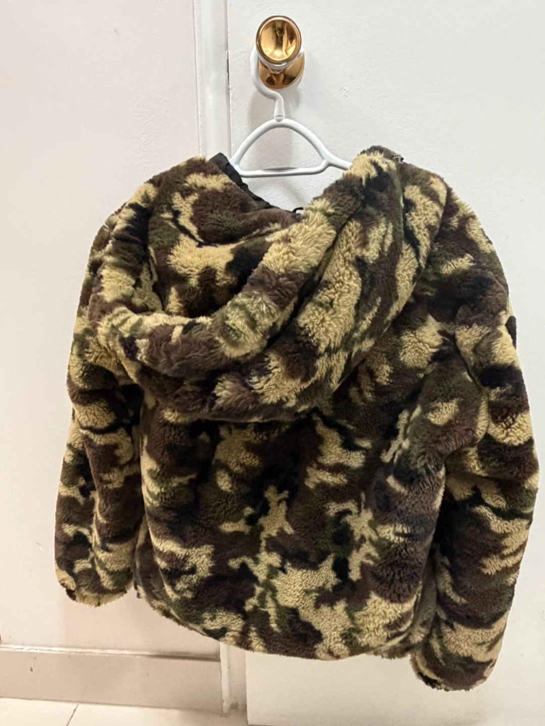Bershka Camo Fleece Hooded Jacket - photo 4