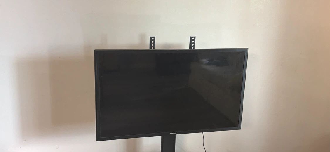 Samsung TV with table