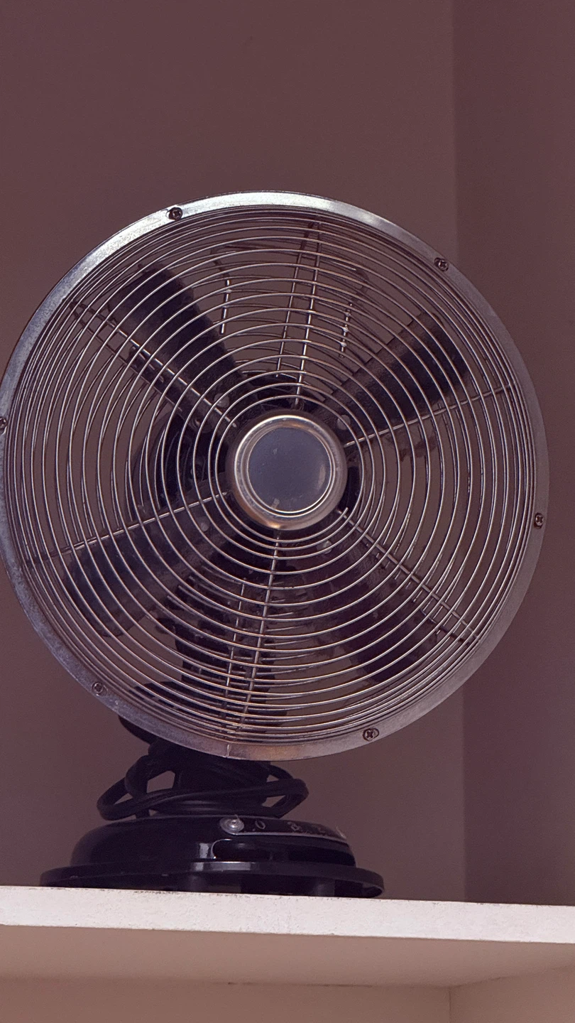 Mini Desk Fan - photo 2