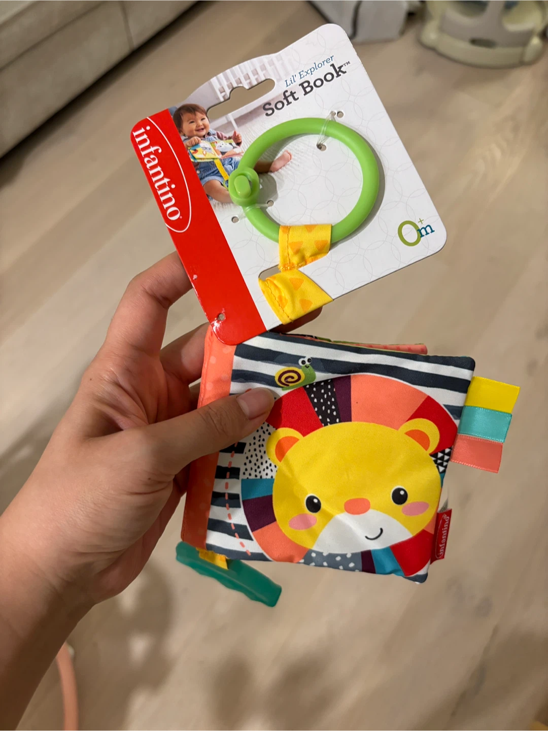 NEW Infantino Lil' Explorer Soft Book