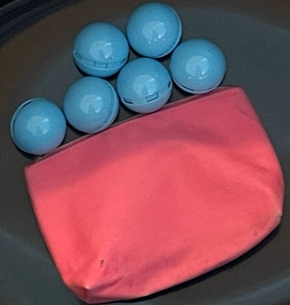 I Want Candy Makeup Pouch with Sneaker/Gym Deoderant Balls - photo 2