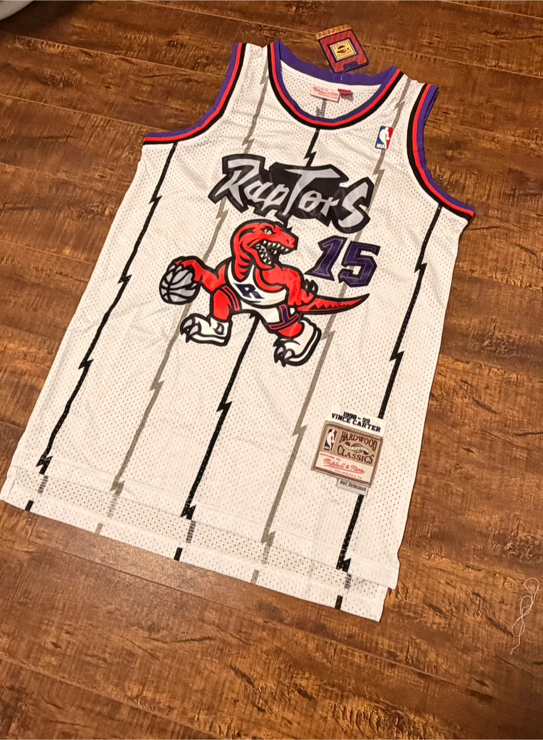 Toronto Raptors Jersey Vince Carter Vintage White Medium & Large