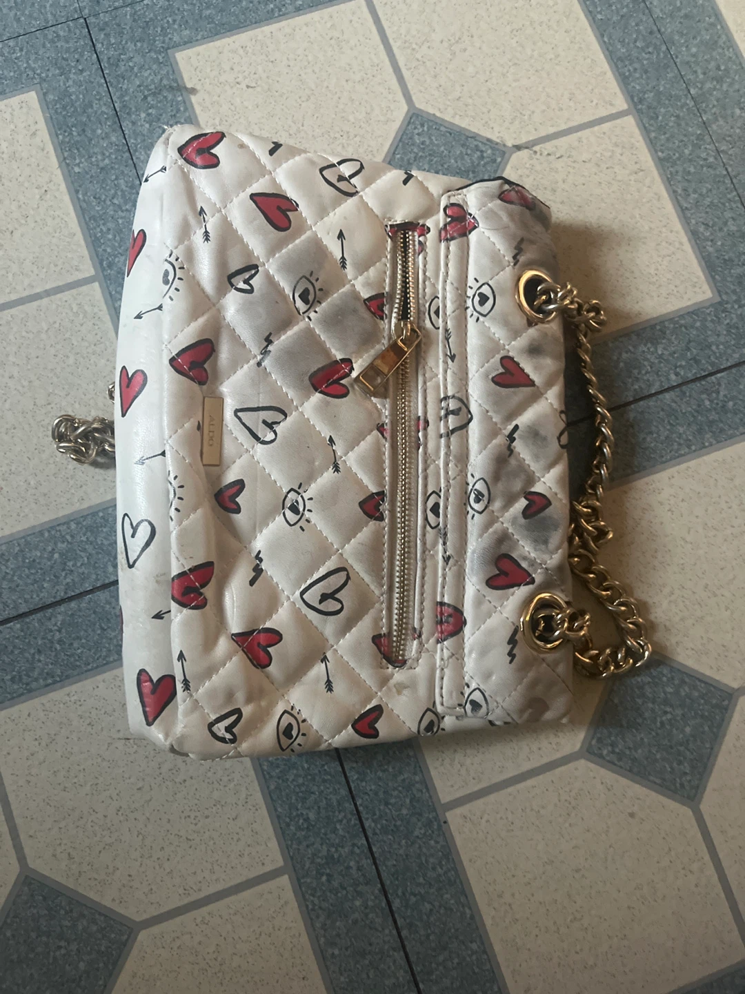 ALDO Quilted Shoulder Bag with Hearts and Eyes Print - photo 2