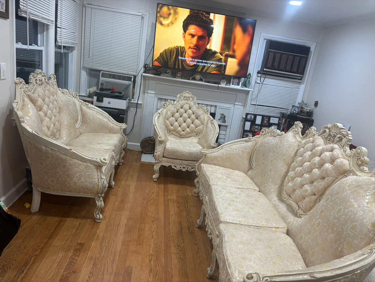Vintage Baroque Rococo 3-Piece Living Room Set –