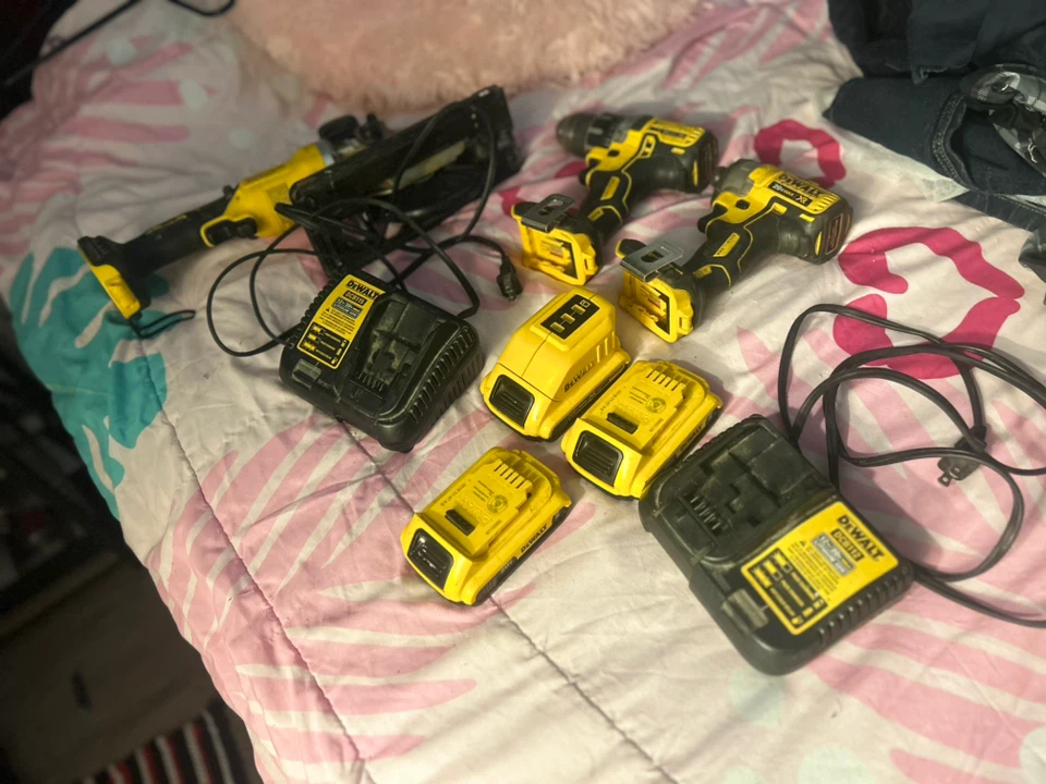 DeWalt Power Tools Lot!