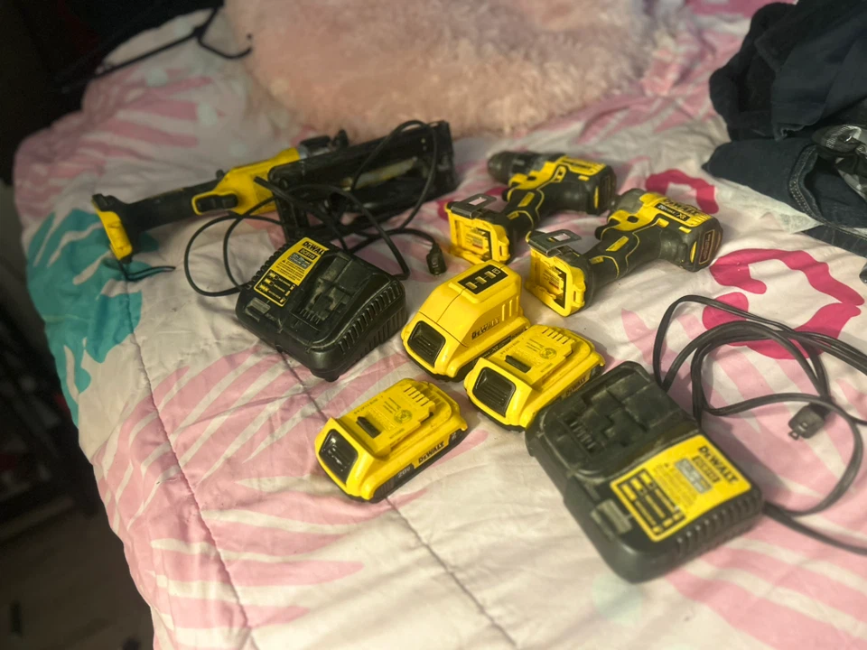 DeWalt Power Tools Lot! - photo 2