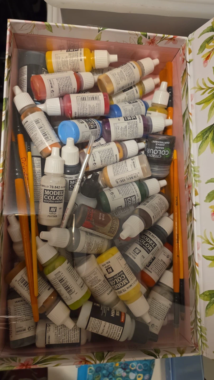 Vallejo Model Color Acrylic Paint